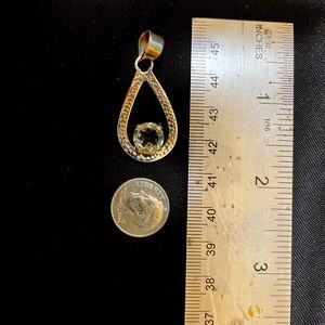 Silver citrine gemstone pendant
